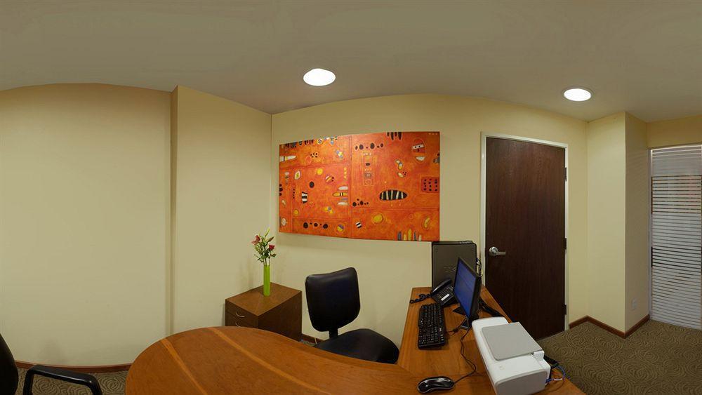 Fiesta Inn Coatzacoalcos Bagian luar foto