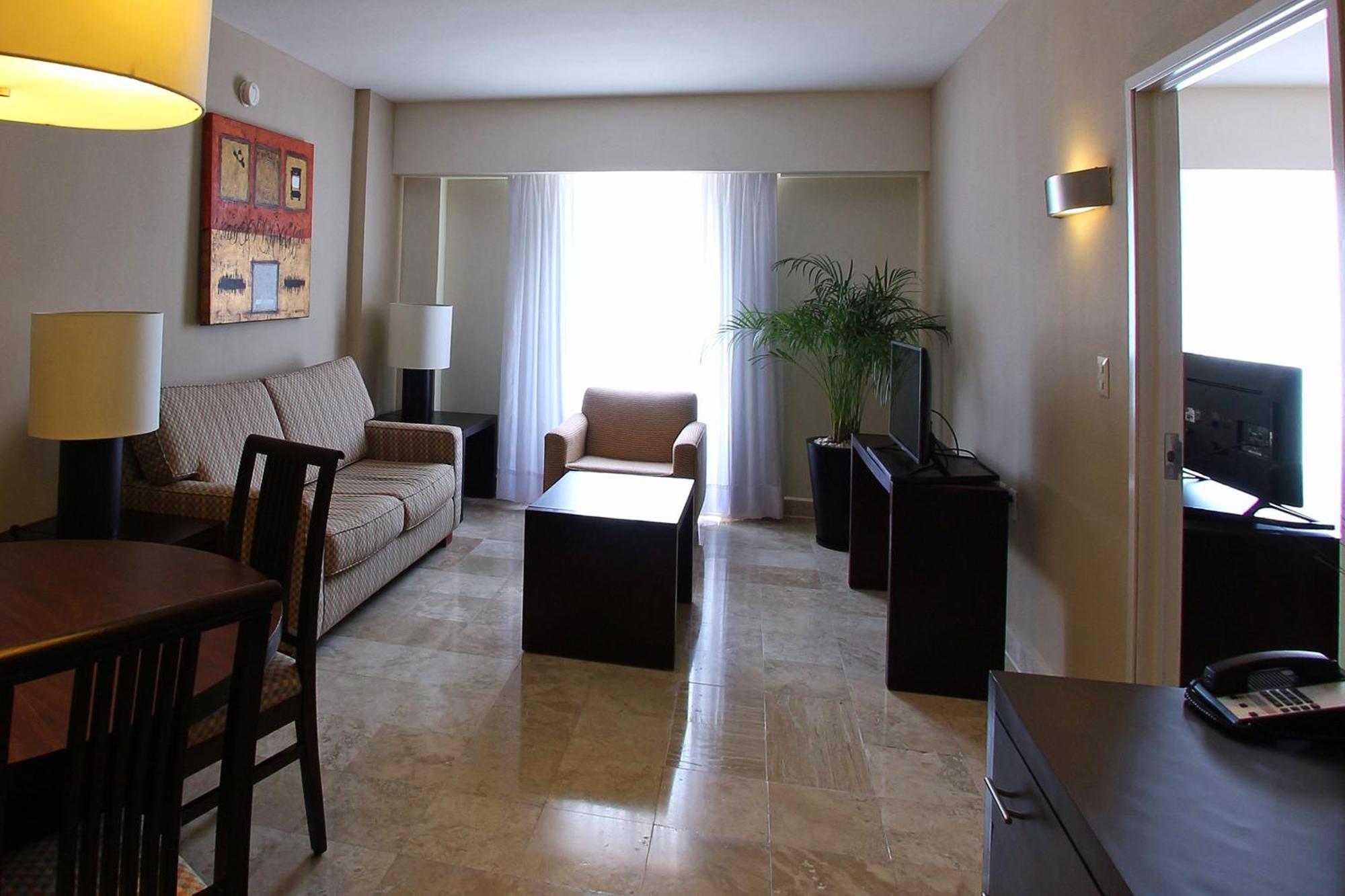 Fiesta Inn Coatzacoalcos Bagian luar foto