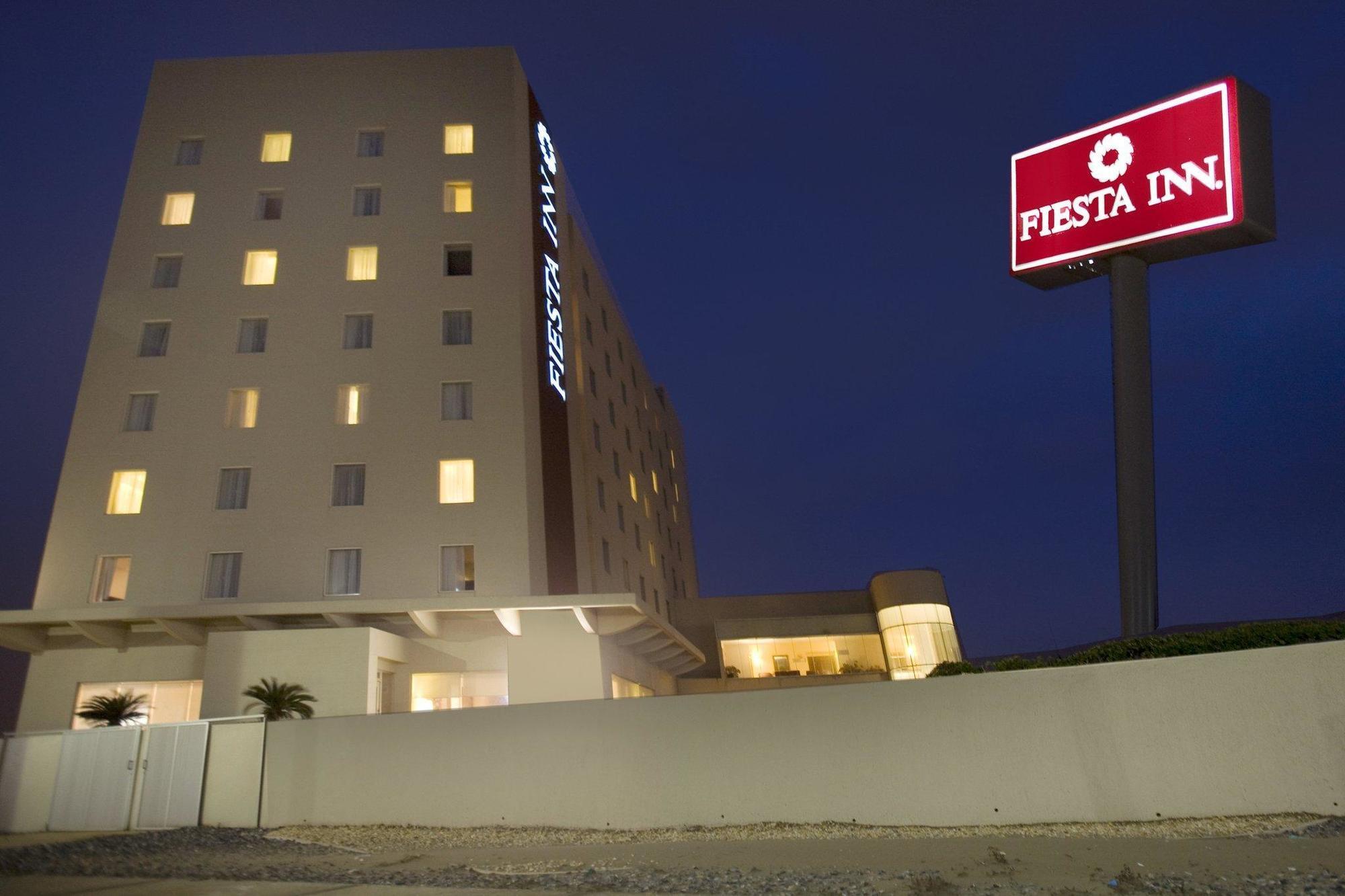 Fiesta Inn Coatzacoalcos Bagian luar foto