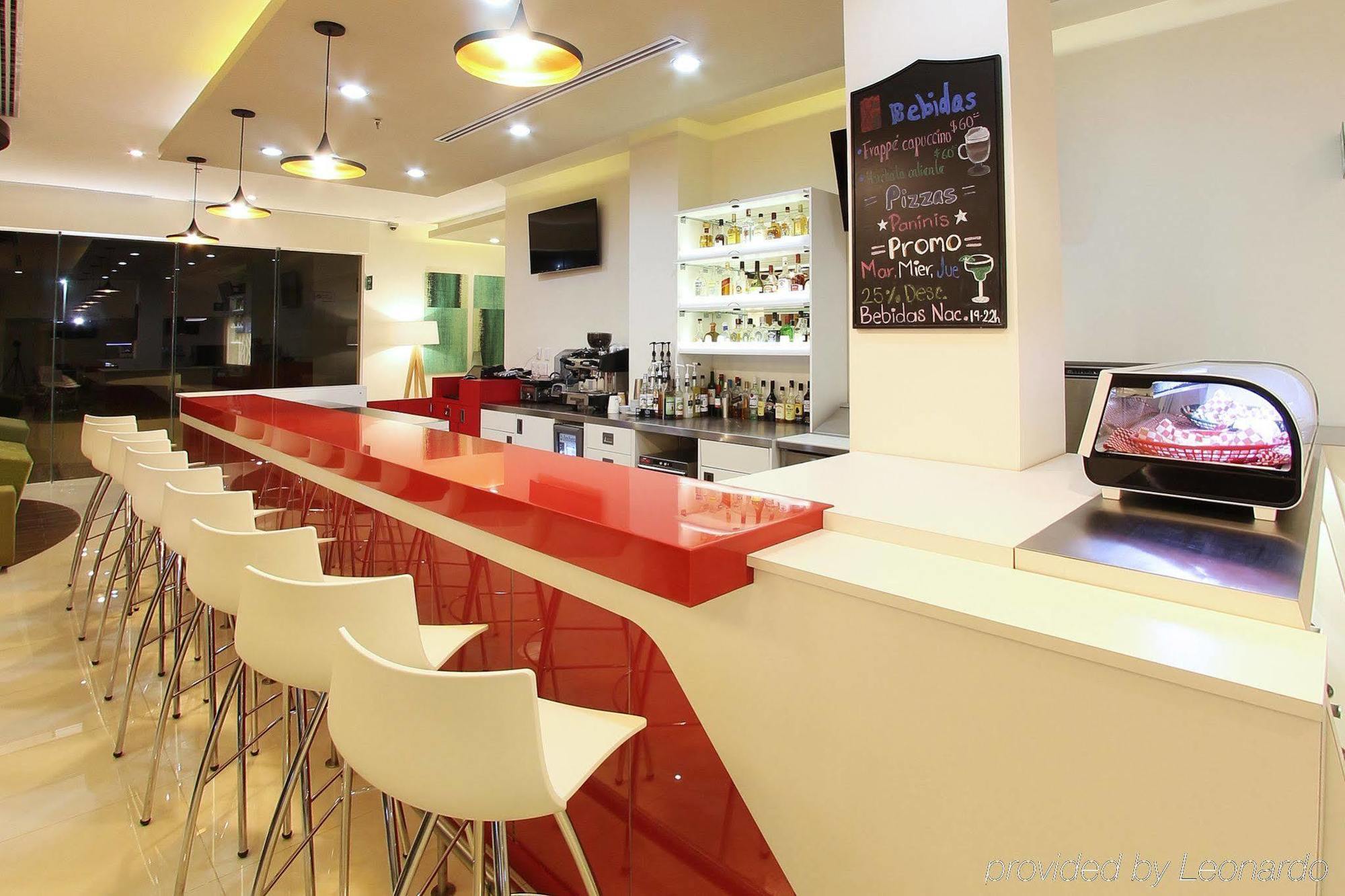 Fiesta Inn Coatzacoalcos Bagian luar foto