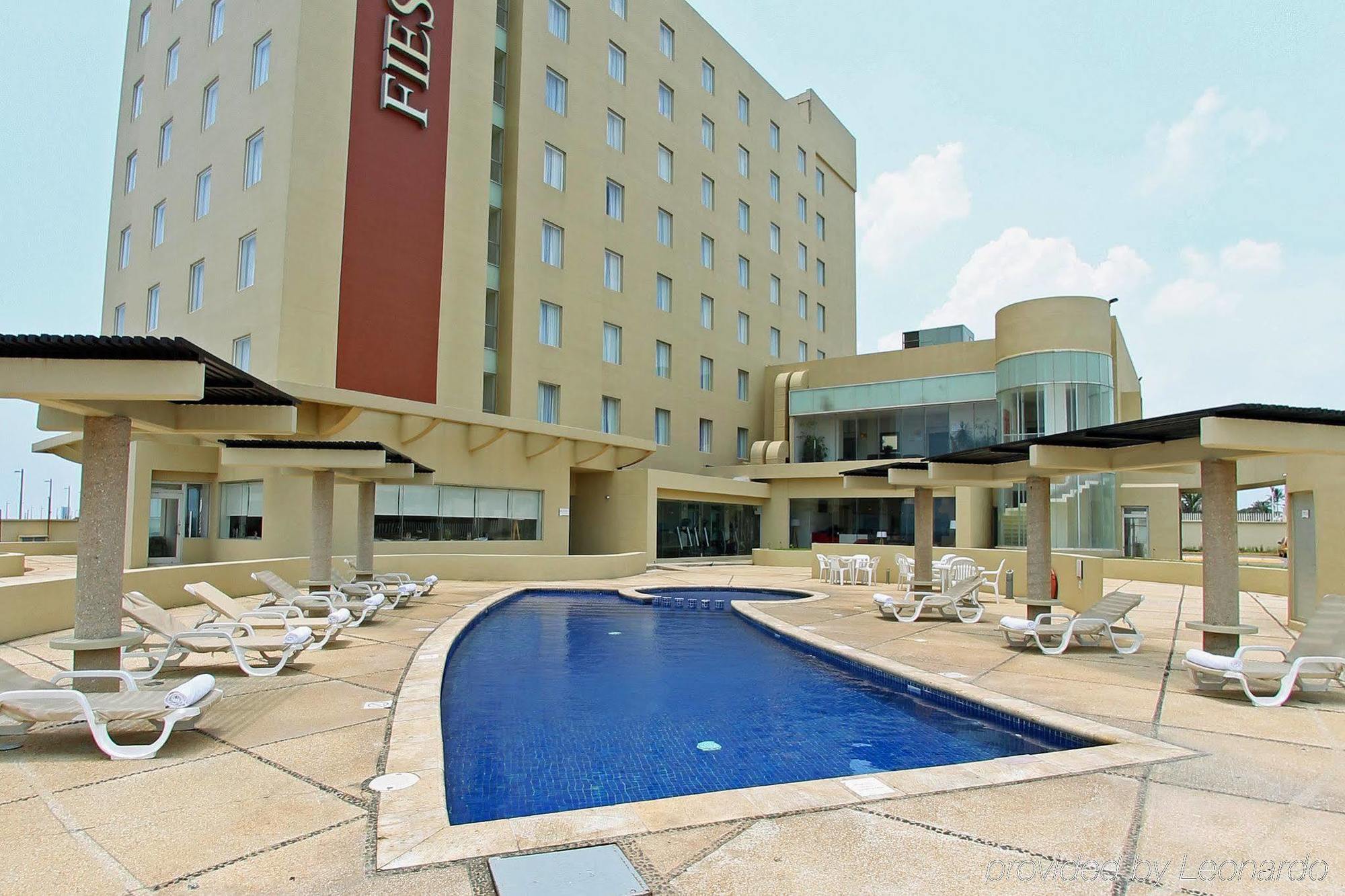 Fiesta Inn Coatzacoalcos Bagian luar foto